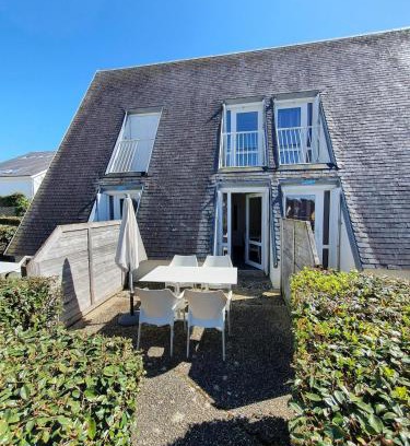 Guidel-Plages Apartment | Duplex proche de la mer avec piscine
