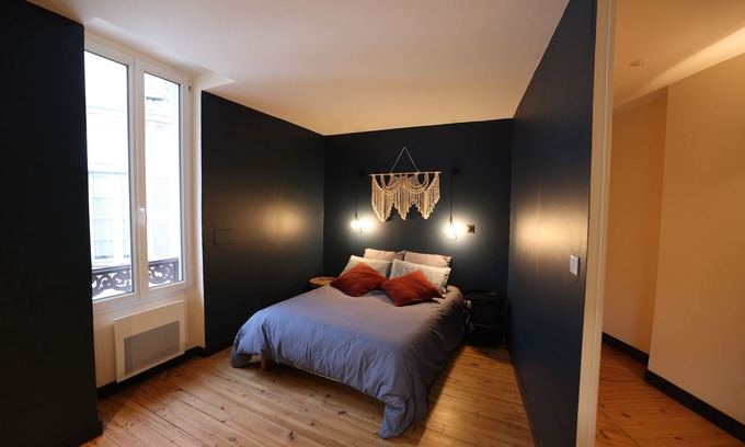Bagneres-de-Bigorre Apartment | Duplex spa