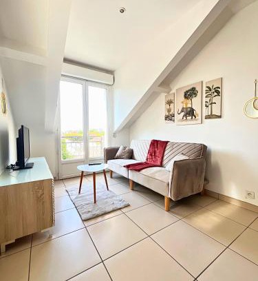 Sartrouville Apartment | Duplex-Trois pas de la Gare