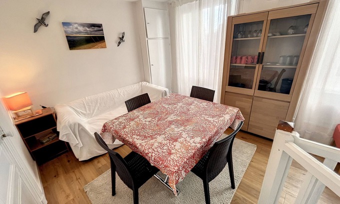 Granville Apartment | Duplex with Terrace, 400m from Beach and City Center