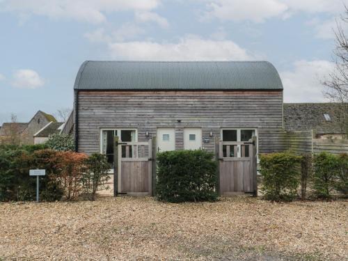 Lechlade House | Dutch 1