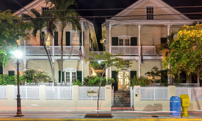 Downtown Bed & Breakfast | Duval House