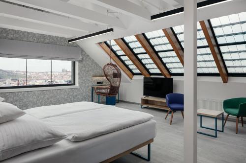 Nove Mesto Hotel | EA Hotel Moment Self Check-In