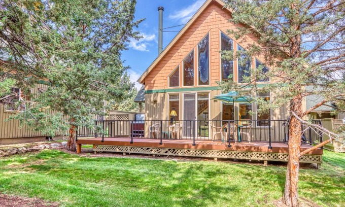 Redmond Ski Chalet | Eagle Crest Family Friendly Chalet