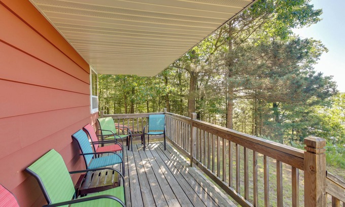 Eagle River Apartment | Eagle River Apartment w/Private Dock & Fire Pit!