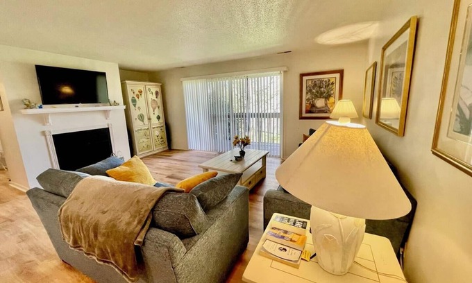 Rehoboth Beach Condo | Eagles Landing Drive 1807