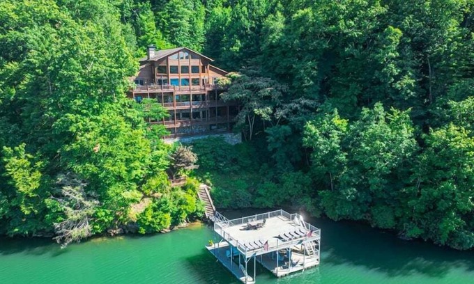 Blue Ridge Cabin | Eagles Landing- Lake Front Home | Two Story Dock | Incomparable Views