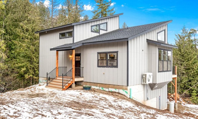Sandpoint House | Eagles Nest