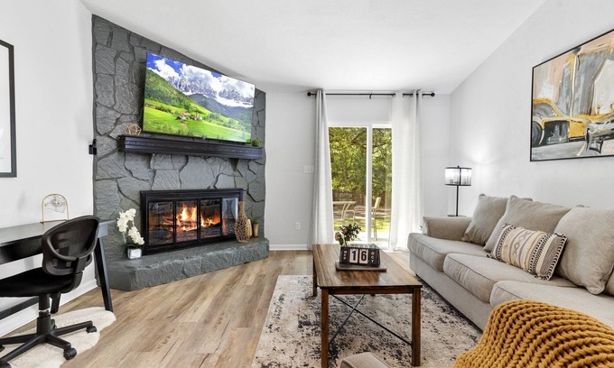 Tallahassee House | Early & Last Min BKG Discount-Newly Peaceful Renovated Stay