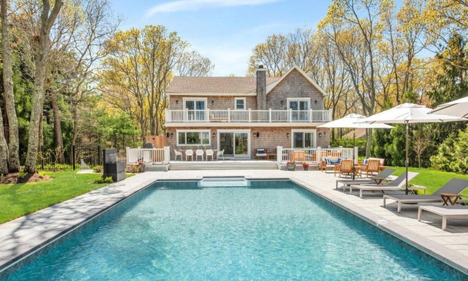 East Hampton North House | East Hampton Exquisite