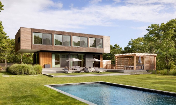 East Hampton House | East Hampton/Sag Harbor Private Modern 3 Acre Retreat