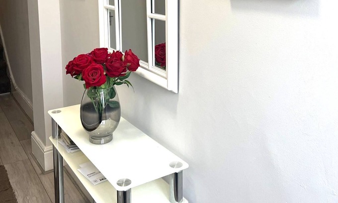 Leabridge Hotel | East London Short Let's