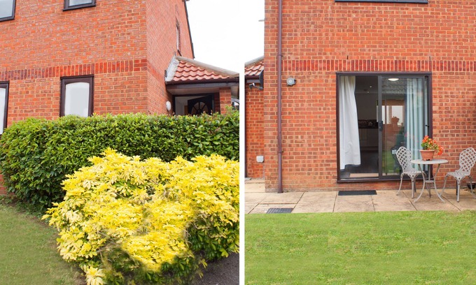 Thrapston Cottage | EAST MIDLAND HOUSE, family friendly, with a garden in Thrapston