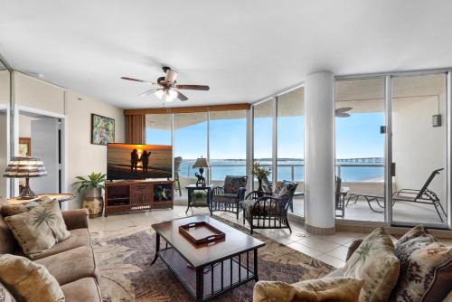 Holiday Isle Apartment | East Pass 308