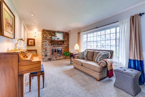 East Wenatchee House | East Wenatchee Home about 2 Mi to Columbia River!