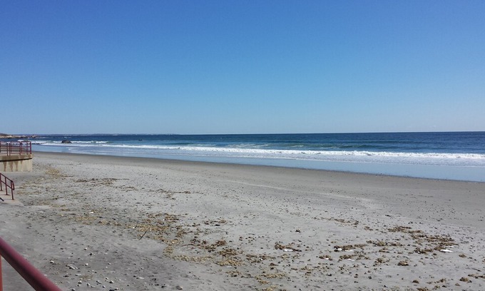 Eastward Look House | Eastward Look, Narragansett, RI - Narrbeahouse -Walk to Beach