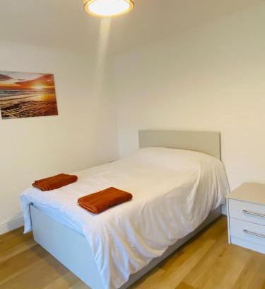 Slough Apartment | Easy Lodge Hounslow West