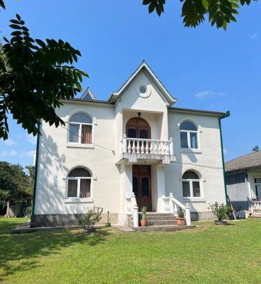 Salkhino House | Easy Stay Inn