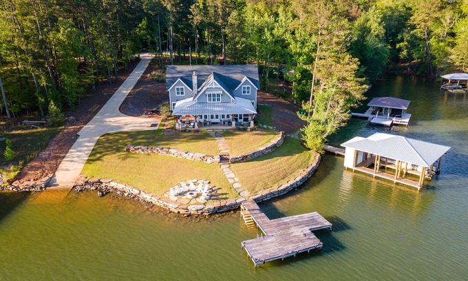 Coosa County House | Easy Street by Big Fish Real Estate Group at Lake Martin
