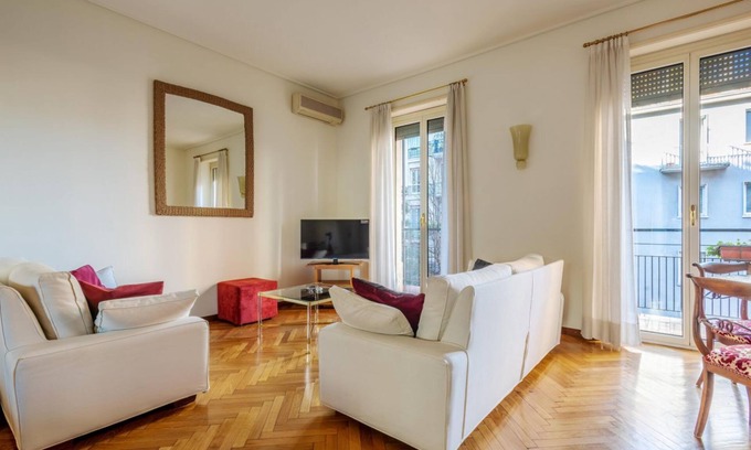 Centro Storico Apartment | Easylife - Bright and spacious residence in the center of Milan