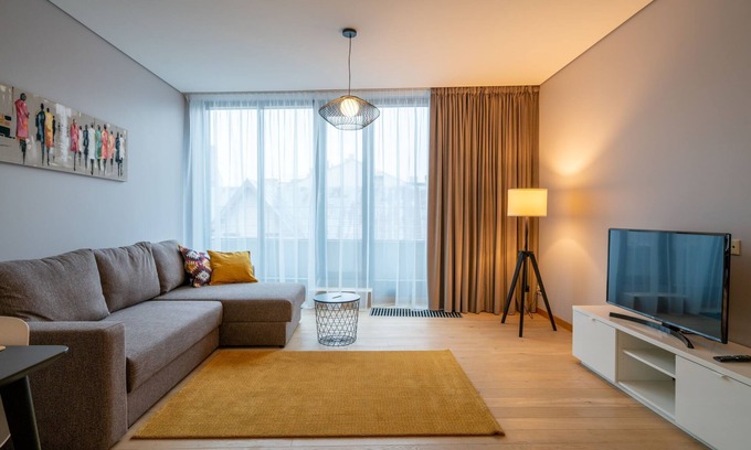 Centrs House | EASYROOMS DZIRNAVU APARTMENT