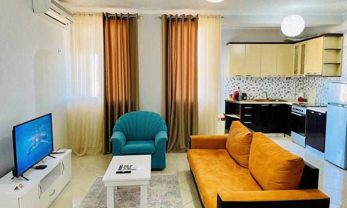 Divjake Apartment | EasyTrip Family - 2 bedrooms - City Center 417