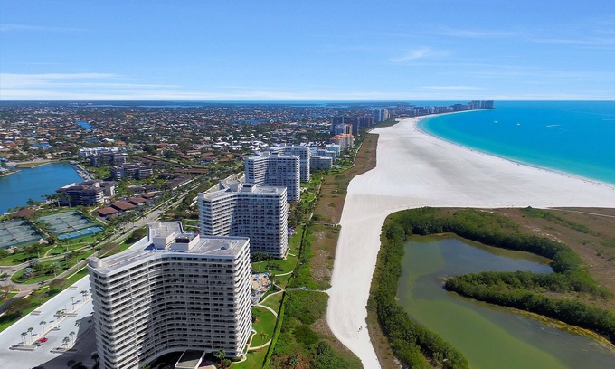 Marco Island Condo | Eat, Paradise, sleep repeat. Water front condo with views