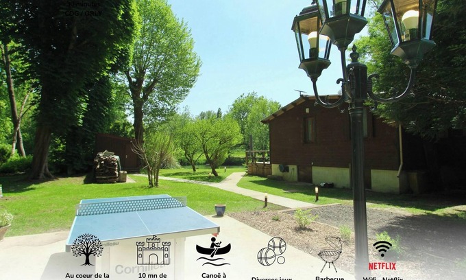 Bourron-Marlotte House | "Eau petit bois" House on the banks of the Loing (with canoe)