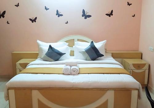Palavakkam House | Eaze & Comfort - Boutique Hotel