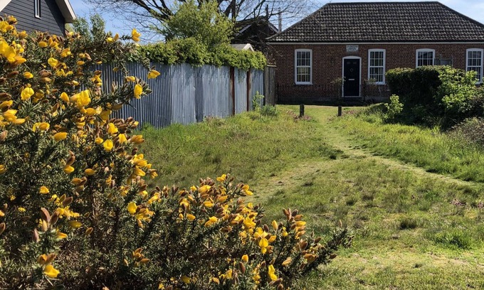 Knodishall Cottage | Ebenezer Chapel