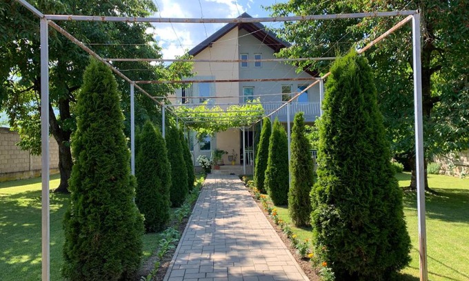 Vitomiricë House | Echref Residence