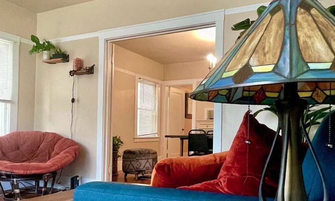 Central Sacramento Apartment | Eclectic 1-Bedroom in lovely Downtown Sacramento