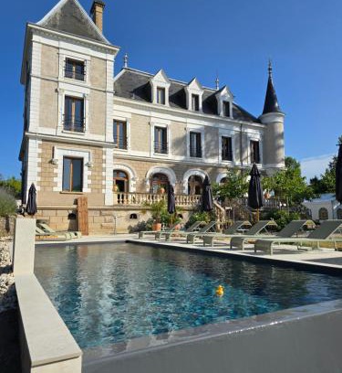 Saint-Paul en Jarez Hotel | Eclosion Château Hôtel & Restaurant