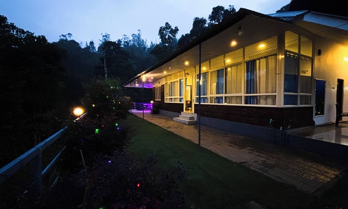 Devikolam Villa | Eco Hills Private Pool Villa