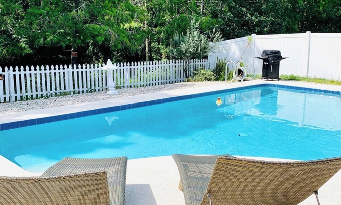Greater Northdale House | Eco Reserve (Pool Heated)