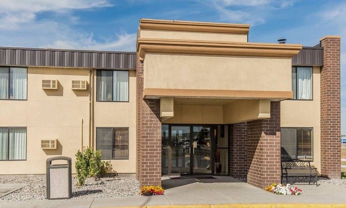 Billings Hotel | Econo Lodge Billings