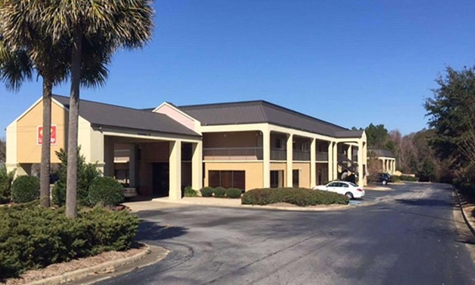 Cordele Cabin | Econo Lodge Cordele