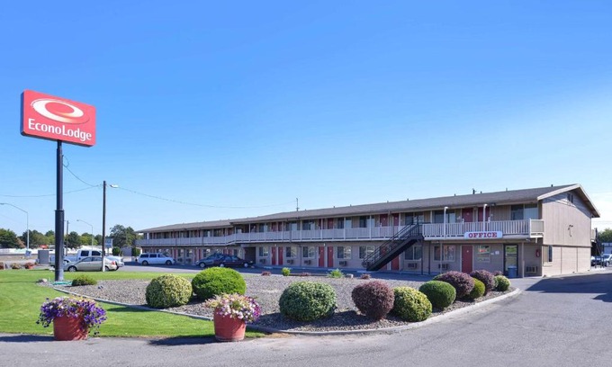 Tri-Cities Cabin | Econo Lodge Kennewick Tri-Cities