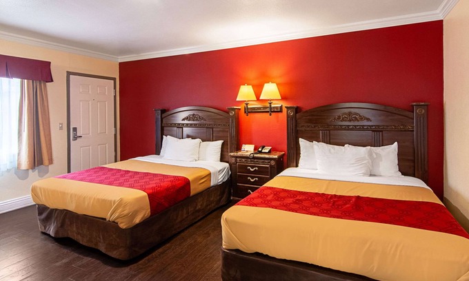 Circle Area Hotel | Econo Lodge Long Beach I-405