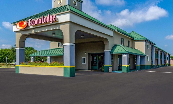 Goose Creek Cabin | Econo Lodge
