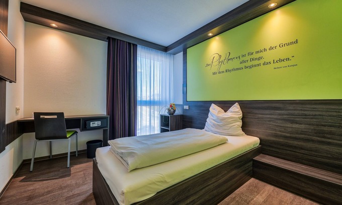 Ulm Hotel | Economy-Hotel