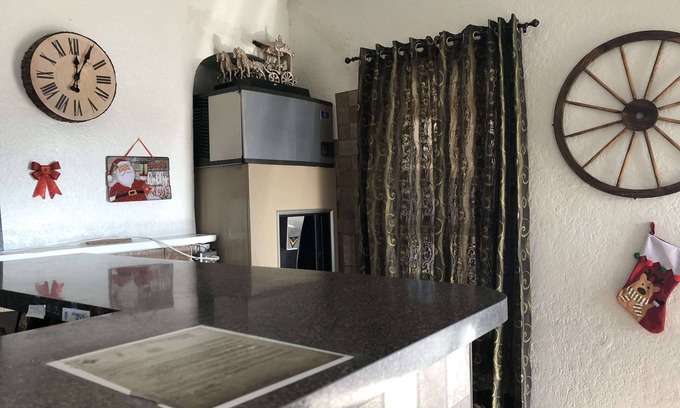 Farmington Hotel | Economy Inn