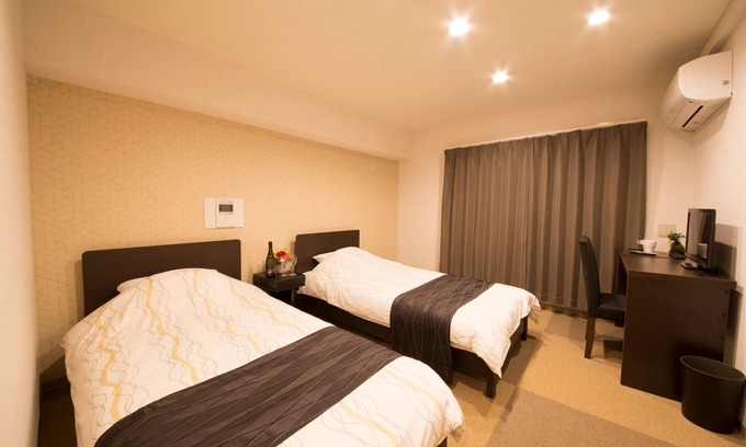 Uehonmachi Hotel | Economy Twin Room/Osaka city Ōsaka
