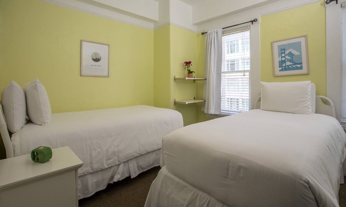 Civic Center Hotel | Economy Twin Room with Private External Bathroom