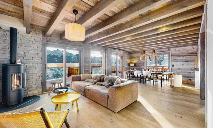 Vex Ski Chalet | Ecureuil noir COSY & QUIET chalet 10 personnes