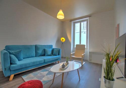 Montargis Apartment | Eden Garden climatisé avec une terrasse