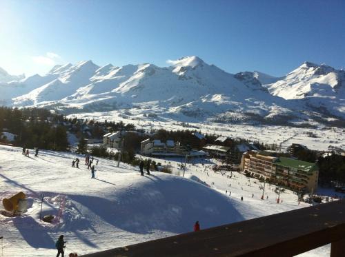 La Joue du Loup Apartment | Eden sur les pistes avec vue panoramique sur la vallée