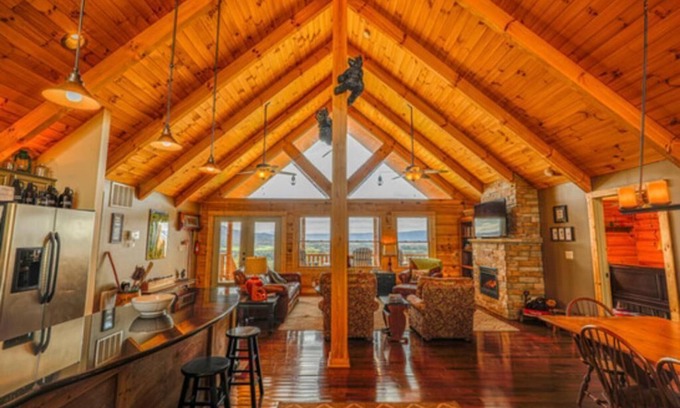 Stanley Cabin | Edensview Cabin