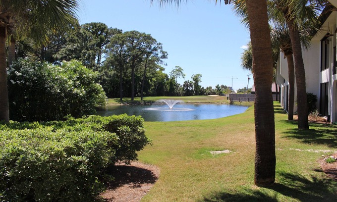 Panama City Beach Villa | Edgewater 2 bedroom Golf Villa Across From Beach