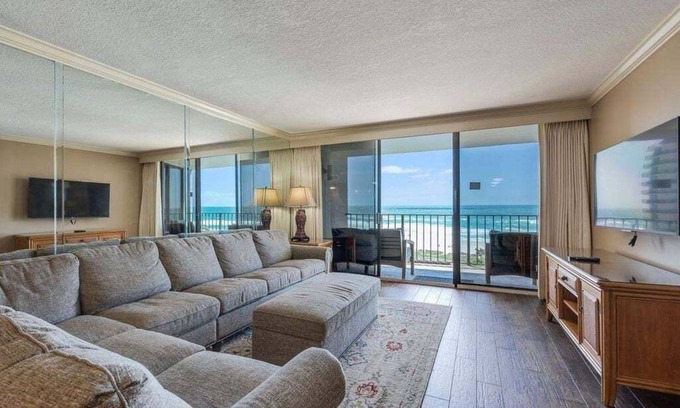 Panama City Beach Condo | Edgewater Tower 1 #609 - Lagoon Tower
